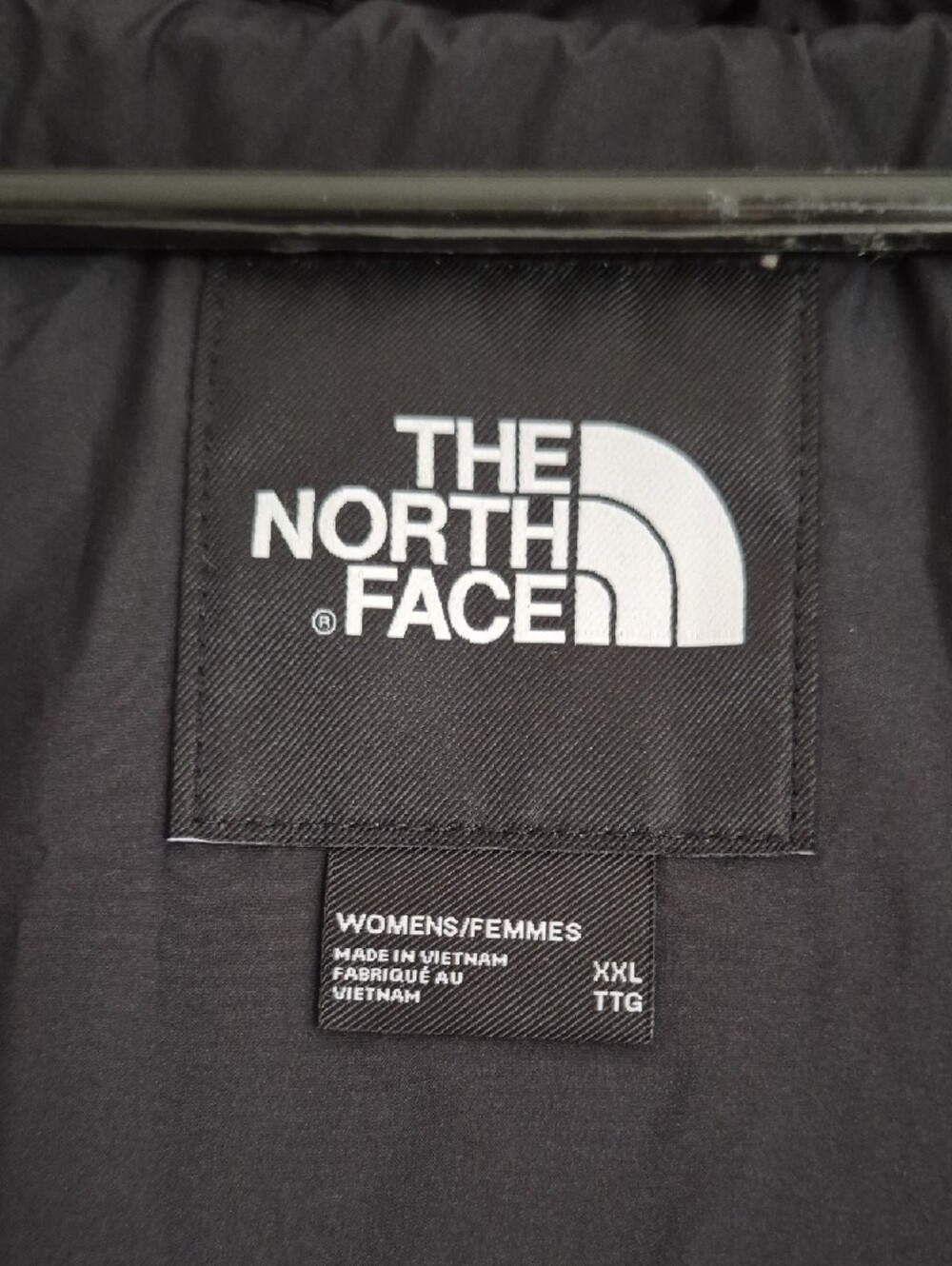 The North Face Black Quilted Hooded Puffer Jacket - Picture 3 of 4